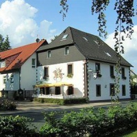 Отель Hotel Restaurant Rauber Lippoldskrug Alfeld в городе Деллигзен, Германия