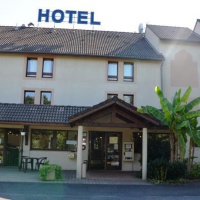 Отель Inter-Hotel Amys в городе Одо, Франция