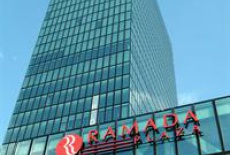 Отель Ramada Plaza Basel Hotel & Conference Center в городе Райнах, Швейцария