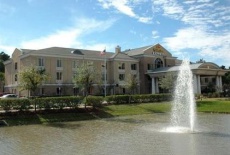 Отель Holiday Inn Express Hotel & Suites Schulenburg в городе Шуленберг, США