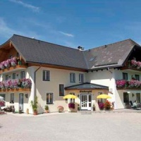 Отель Gastehaus Kloibergutl в городе Аберзее, Австрия