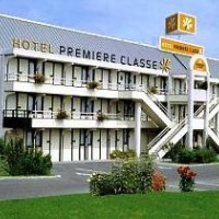 Отель Premiere Classe Creil-Villers St Paul в городе Флерен, Франция