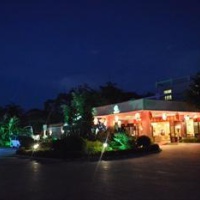 Отель Xinglong Yiyun Spring Resort в городе Ваньнин, Китай