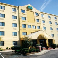 Отель La Quinta Inn & Suites Baltimore BWI Airport в городе Балтимор, США