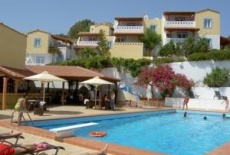 Отель Castri Village Hotel в городе Rodia, Греция