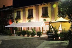 Отель Ristorante Hotel Macalle в городе Момо, Италия