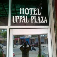 Отель Hotel Uppal Plaza в городе Ришикеш, Индия