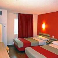 Отель Motel 6 Toronto West - Burlington / Hamilton в городе Берлингтон, Канада
