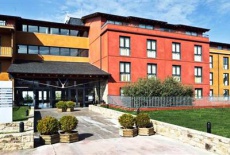 Отель El Montanya Resort & Spa в городе Сева, Испания