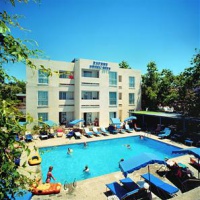 Отель Daphne Hotel Apartments в городе Пафос, Кипр