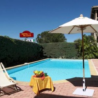 Отель Hotel Belvedere Cannes Mougins в городе Мужен, Франция
