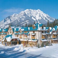 Отель Banff Caribou Lodge & Spa в городе Банф, Канада
