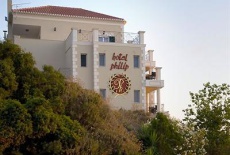 Отель Hotel Philip в городе Пилос, Греция