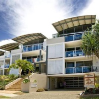 Отель Aqua Promenade Beachfront Holiday Apartments в городе Санрайз-Бич, Австралия