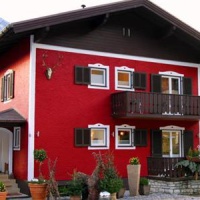 Отель Chalet Sonnleiten в городе Голлинг-на-Зальцахе, Австрия