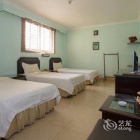 Отель Xinglong Guanhuang Springs Hotel в городе Ваньнин, Китай