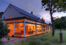 Отель Gowrie Golf Lodge в городе Ноттингем-Роуд, Южная Африка