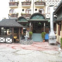 Отель Hanul Gazarilor Ploiesti в городе Плоешти, Румыния