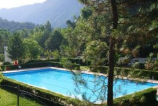 Отель Camping Rio Mundo в городе Молиникос, Испания
