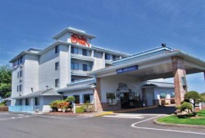 Отель Shilo Inn Suites Warrenton в городе Миртл-Пойнт, США
