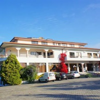Отель Contriz Hotel Povoa de Varzim в городе Повуа-ди-Варзин, Португалия