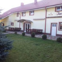 Отель Hotel Intim в городе Рэдэуци, Румыния