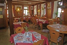 Отель Beller Hotel-Restaurant в городе Кенцинген, Германия