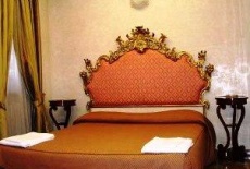 Отель Hotel Re Sole в городе Турате, Италия