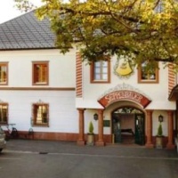 Отель Seppenbauer Brauerei Hirt в городе Фризах, Австрия