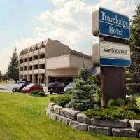 Отель Travelodge Kingston LaSalle Hotel в городе Кингстон, Канада