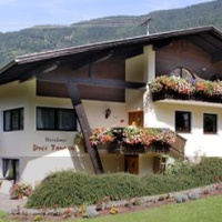 Отель Berghaus Drei Tannen в городе Эц, Австрия