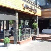 Отель Winelodge Suites в городе Лоустофт, Великобритания