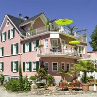 Отель Gastehaus Rosenhof Badenweiler в городе Баденвайлер, Германия