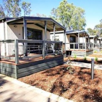 Отель Big4 Golden River Holiday Park Cabins Mildura в городе Милдьюра, Австралия