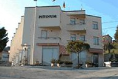 Отель Hotel Pitinum Macerata Feltria в городе Мачерата-Фельтрия, Италия