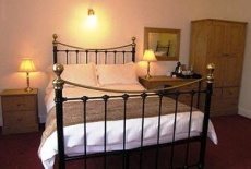 Отель The Poplars - Rooms & Cottages в городе Carlton Miniott, Великобритания
