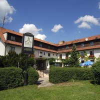 Отель Hotel Zvikov в городе Звиковске-Подгради, Чехия