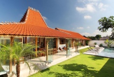 Отель Villa Oulala в городе Канггу, Индонезия