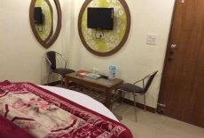 Отель Hotel Crown Haridwar в городе Харидвар, Индия