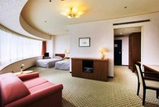 Отель Chofu Creston Hotel в городе Тёфу, Япония