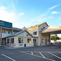 Отель Quality Inn & Suites Northampton в городе Нортгемптон, США