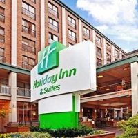 Отель Holiday Inn Hotel & Suites Vancouver Downtown в городе Ванкувер, Канада