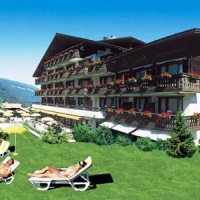 Отель Albeina в городе Клостерс, Швейцария