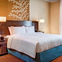 Отель Fairfield Inn and Suites Houston The Woodlands в городе Зе-Вудлендс, США