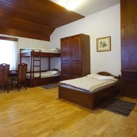 Отель Bledec Youth Hostel в городе Блед, Словения
