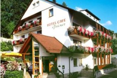 Отель Hotel Cafe Gruner Obertrubach в городе Обертрубах, Германия