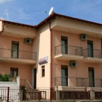 Отель Guesthouse Idiston в городе Нимфеон, Греция