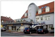 Отель Hotel-Cafe Demling в городе Рандерзаккер, Германия