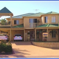 Отель SeaScapes Bed & Breakfast Mindarie в городе Перт, Австралия