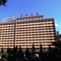 Отель Yanbian Baishan Hotel в городе Яньбянь, Китай